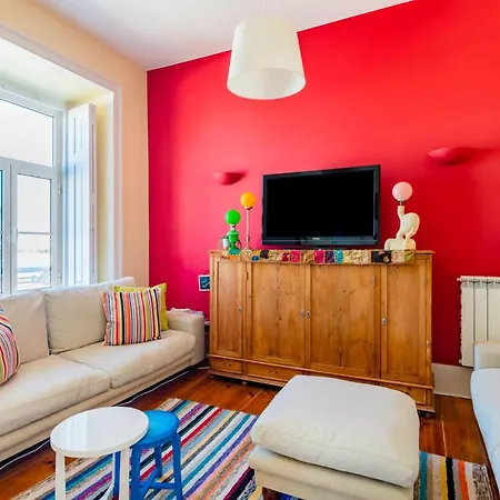 Bright & Beautiful Floor Graca Flat Lisbona